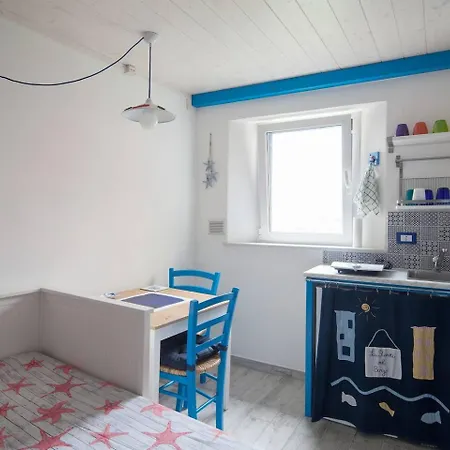 Apartment La Stanza Nel Borgo *