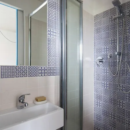 Apartment La Stanza Nel Borgo Lerici